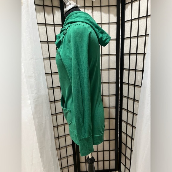 EVYS TREE THE REECE, Vibrant Green Hoodie with Ruffle Accents, WOMEN SIZE M - Picture 4 of 11